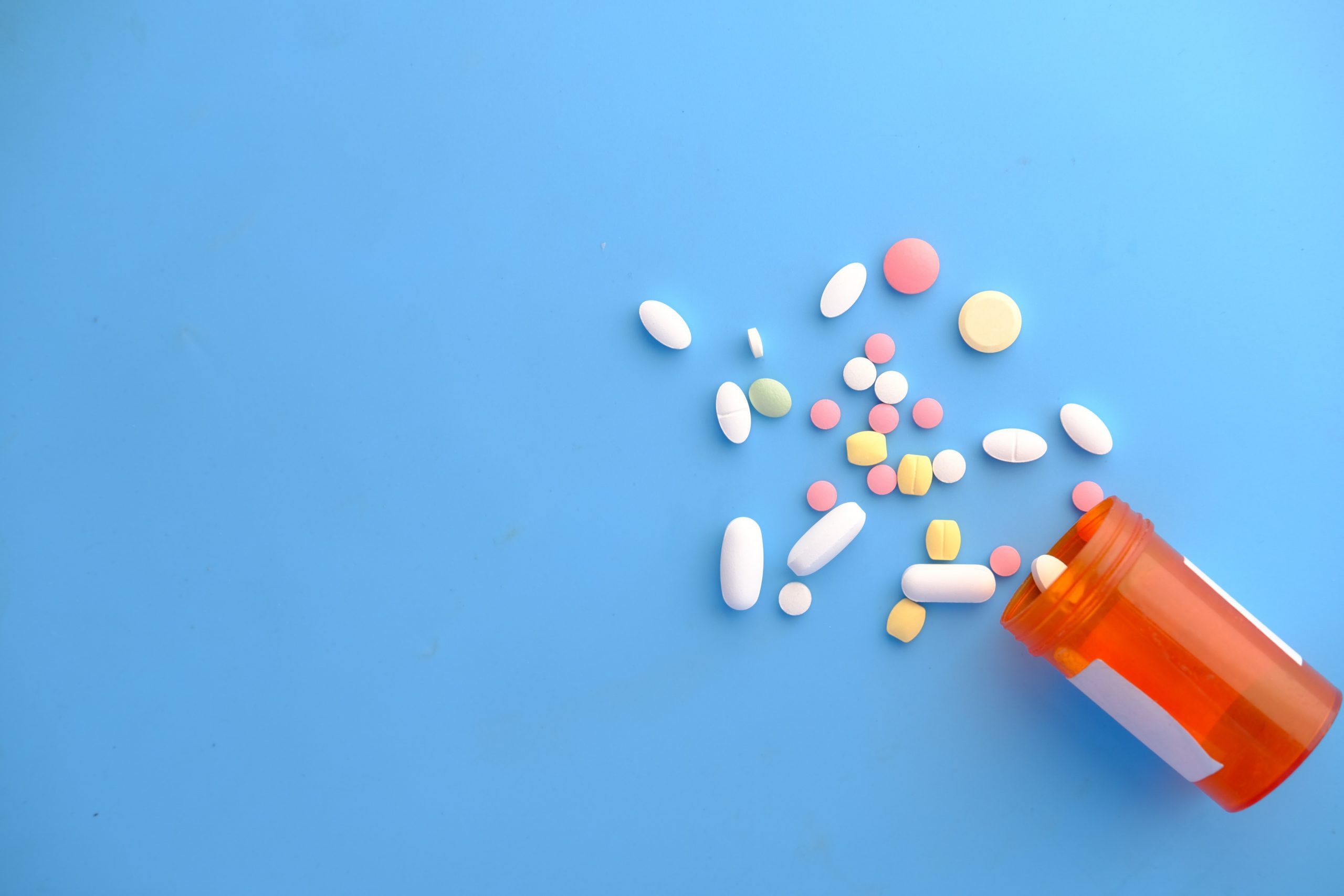 Signs a Loved One May be Suffering from Addiction to Pills