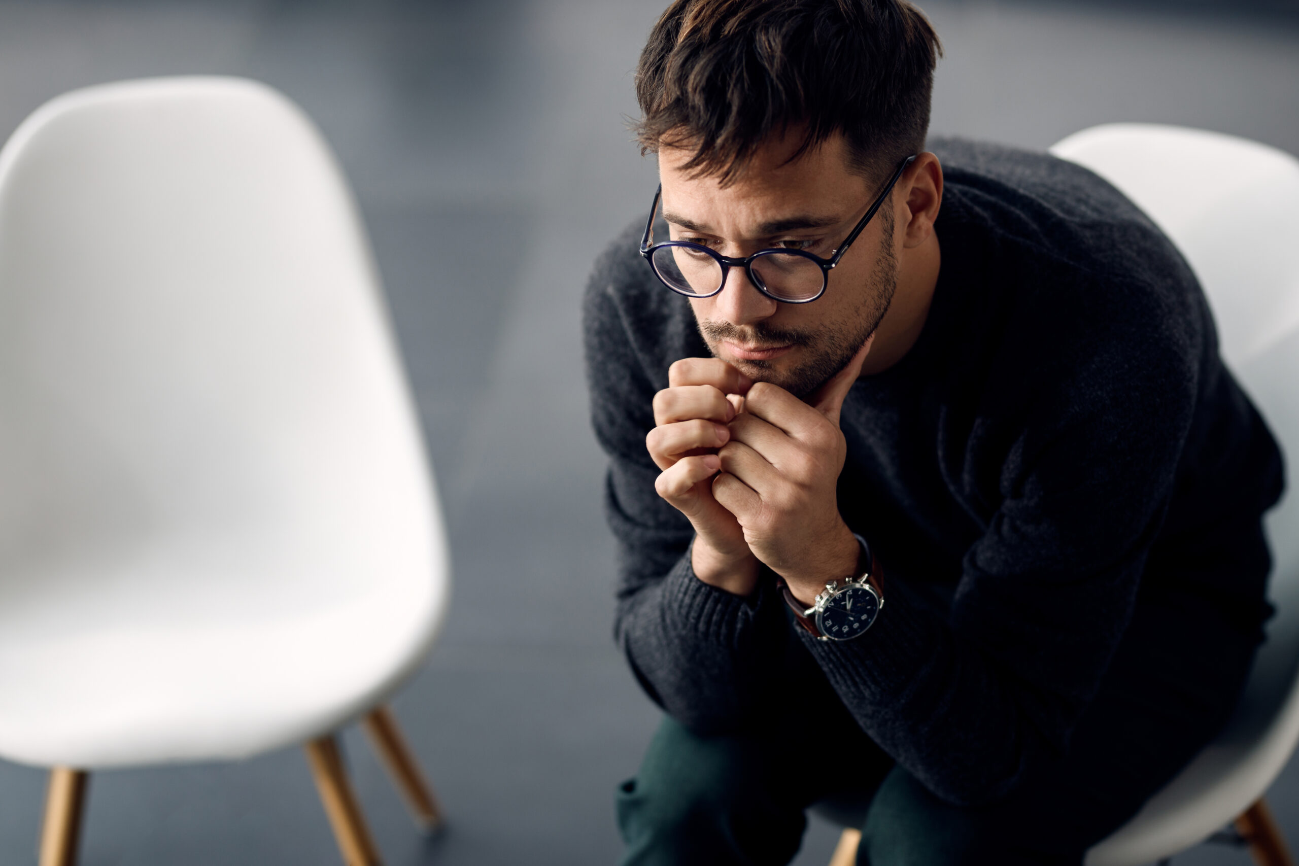 Pride vs Ego in Recovery: Letting Go to Move Forward